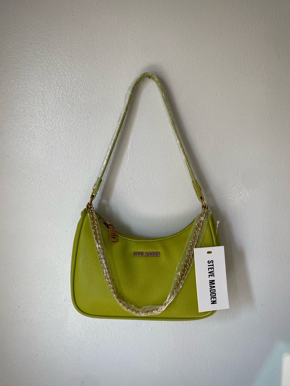 NWT Steve Madden Avocado Green Bpauli Chain Baguette Bag